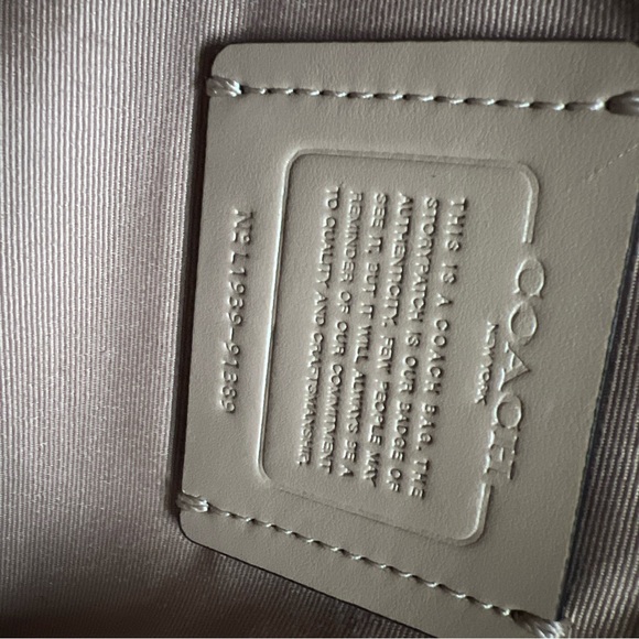 COACH tote north-south pebbled leather color block - Picture 11 of 14